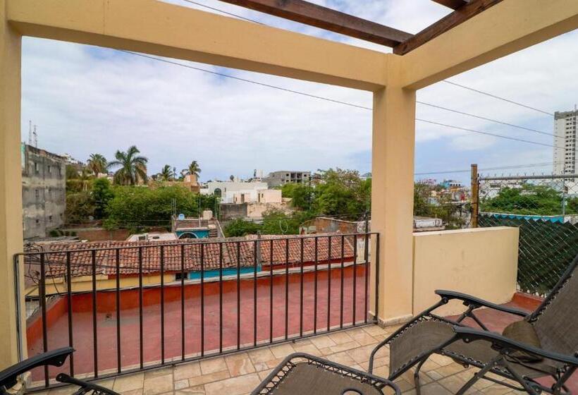 膳宿费 Hostal En El Centro Lakiwa