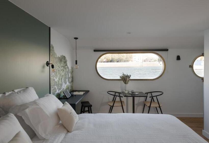 膳宿费 La Peniche   Bed And Bicycle   Tournon