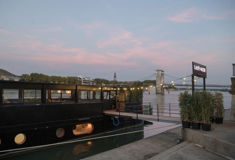 膳宿费 La Peniche   Bed And Bicycle   Tournon