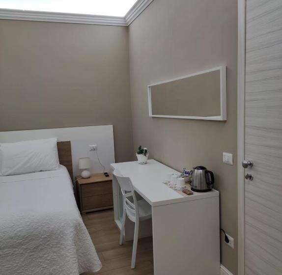 פנסיון Porta D Alpi