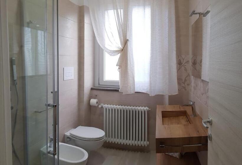 פנסיון Porta D Alpi