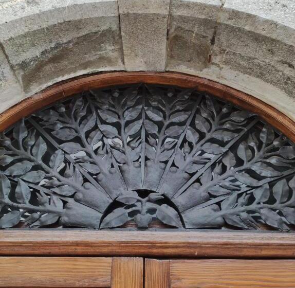 פנסיון Porta D Alpi