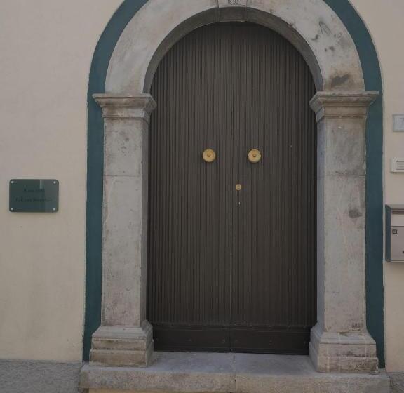 פנסיון Ruoti 1885