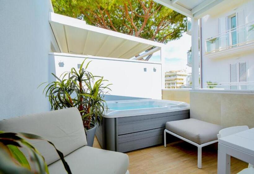 Prime Blue Suite Appartamenti Con Jacuzzi Privata