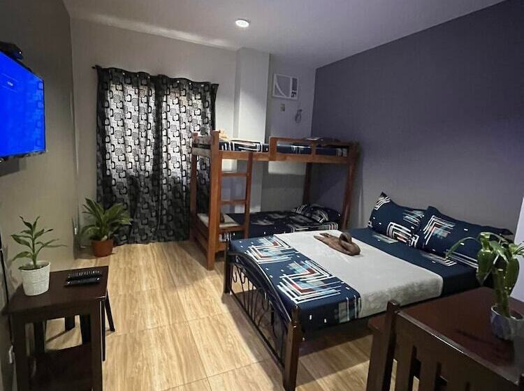 هاستل 2020 Travelers Inn