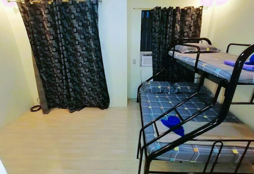 هاستل 2020 Travelers Inn