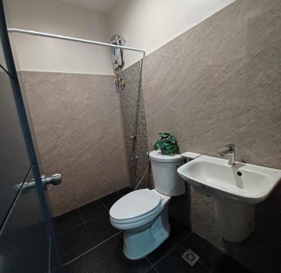 هاستل 2020 Travelers Inn