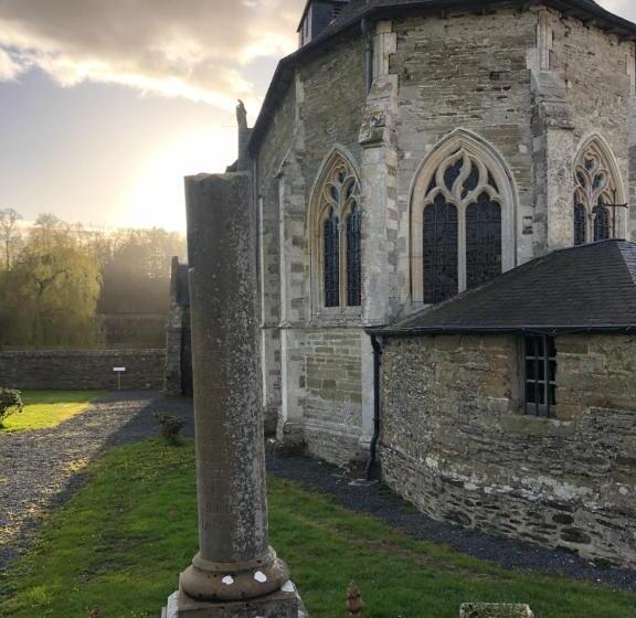住宿加早餐 Ancien Hôtel Aux Moines Pierrefitte St Lo