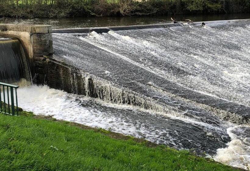 住宿加早餐 Ancien Hôtel Aux Moines Pierrefitte St Lo