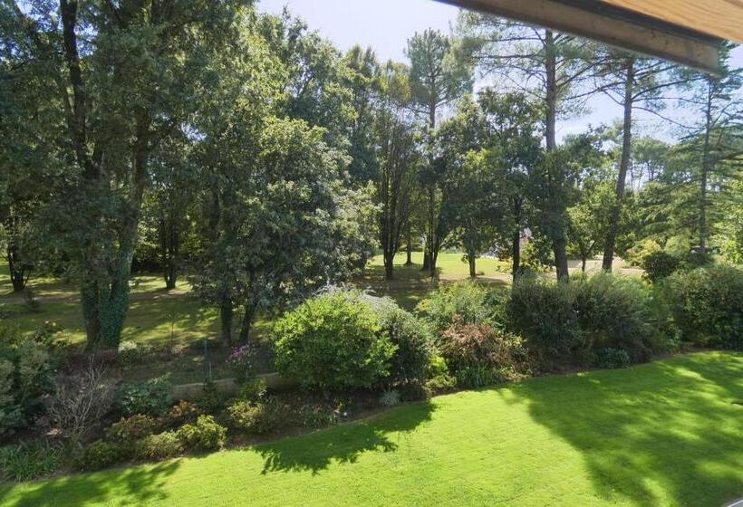 住宿加早餐  Chez Valérie