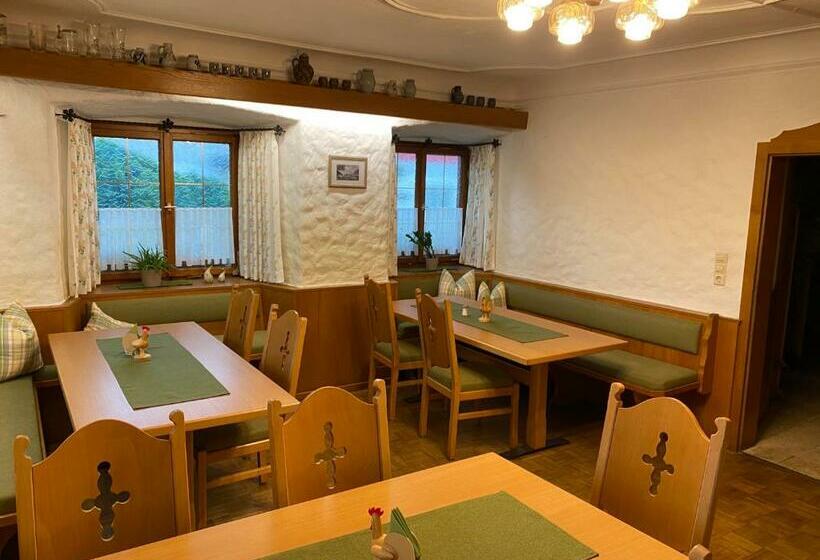 민박 Gasthof Pension Adler