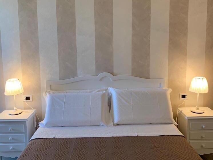 住宿加早餐  Il Podere Di Tacito