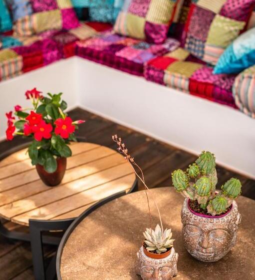 مبيت وإفطار Seeds Of Silence Boutique Hotel & Retreat Center Near Olhao