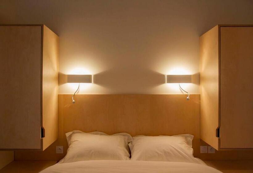 تختخواب و صبحانه Une Chambre à L Economat