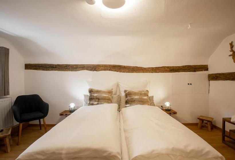 ベッドアンドブレックファースト â Vî Molin