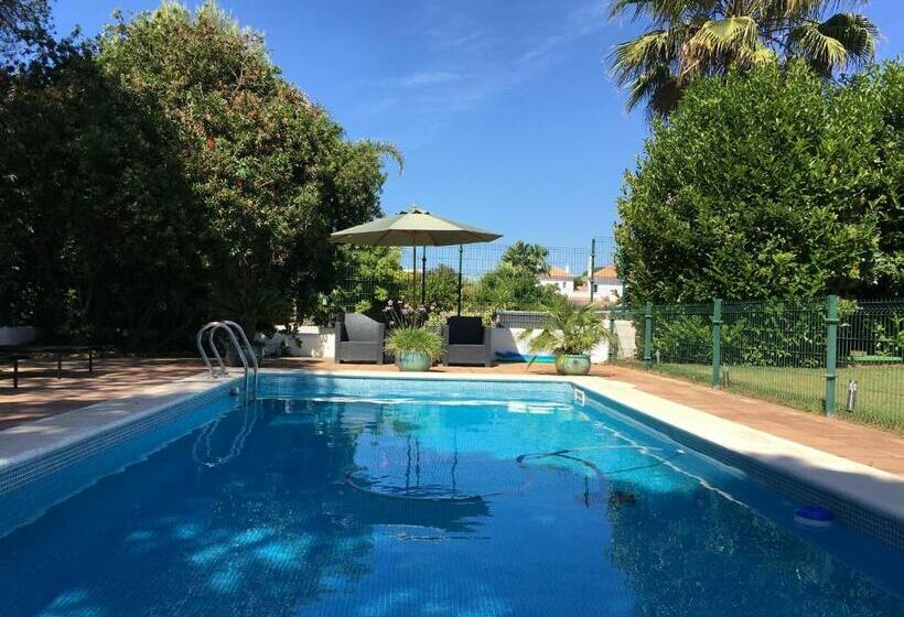 مبيت وإفطار Villa De La Luz Luxury Guesthouse