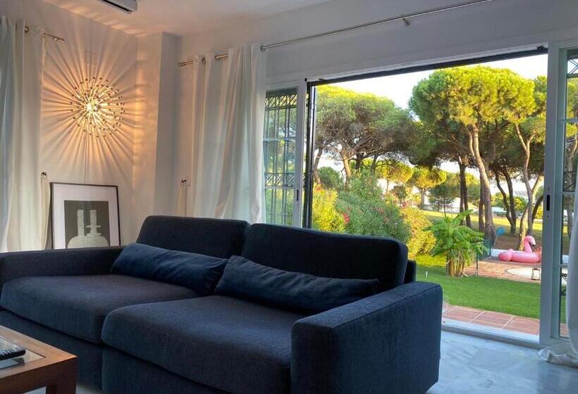 צימר Villa De La Luz Luxury Guesthouse