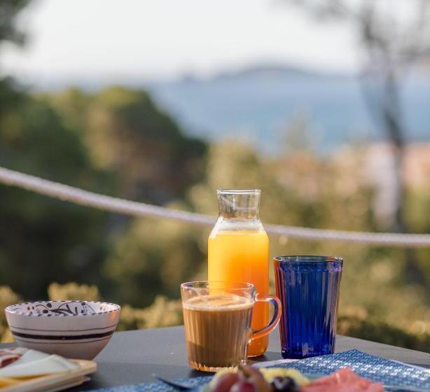 ベッドアンドブレックファースト Villa Dora