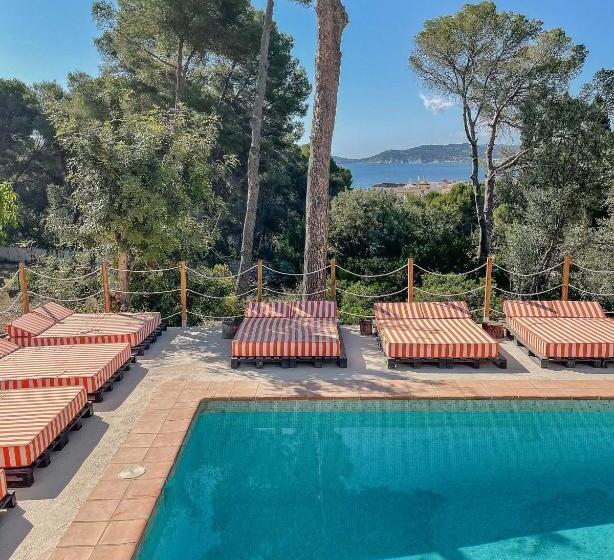 ベッドアンドブレックファースト Villa Dora