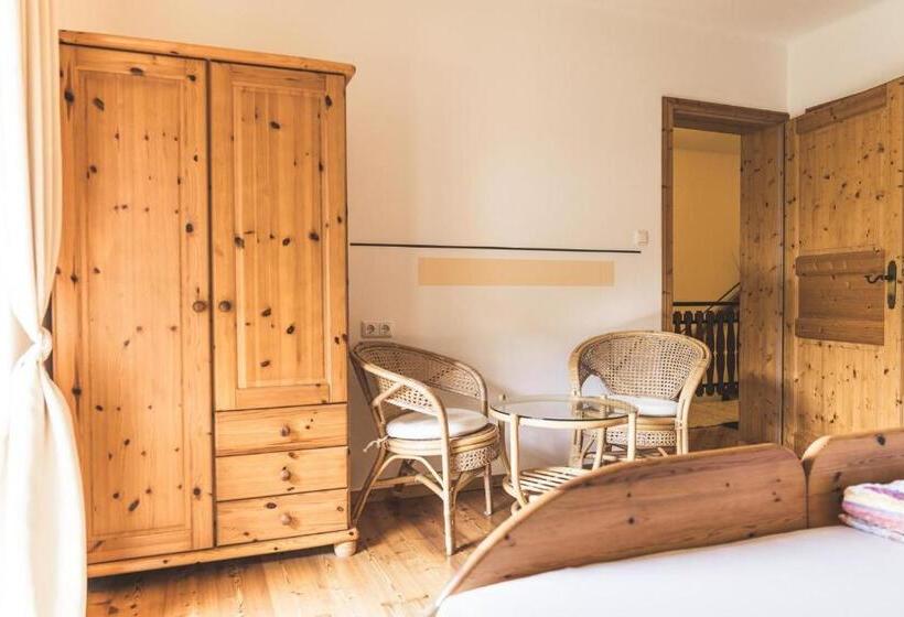 צימר Wein & Gästehof Erlacher