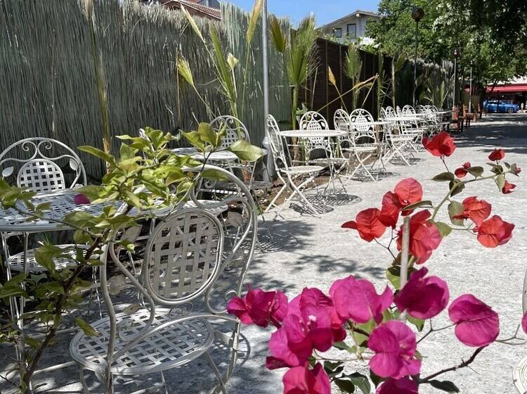 בית מלון כפרי Amadina Garden