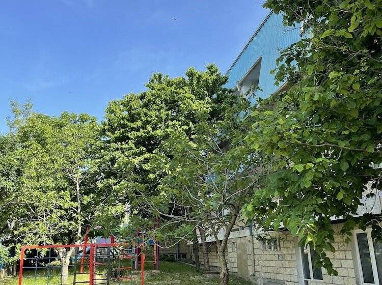 בית מלון כפרי Amadina Garden