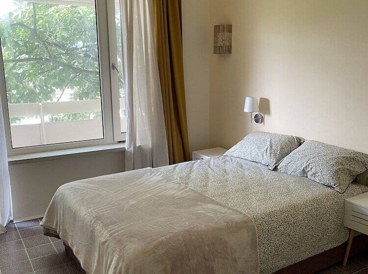 בית מלון כפרי Amadina Garden