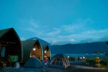 هتل Batur Water Park Villa