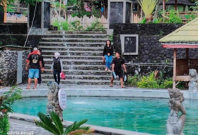 فندق Batur Water Park Villa