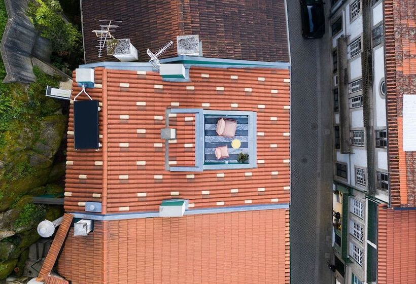 Отель Covelo The Original Rooms And Suites