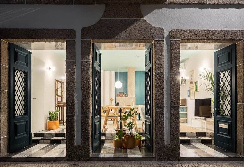 Отель Covelo The Original Rooms And Suites