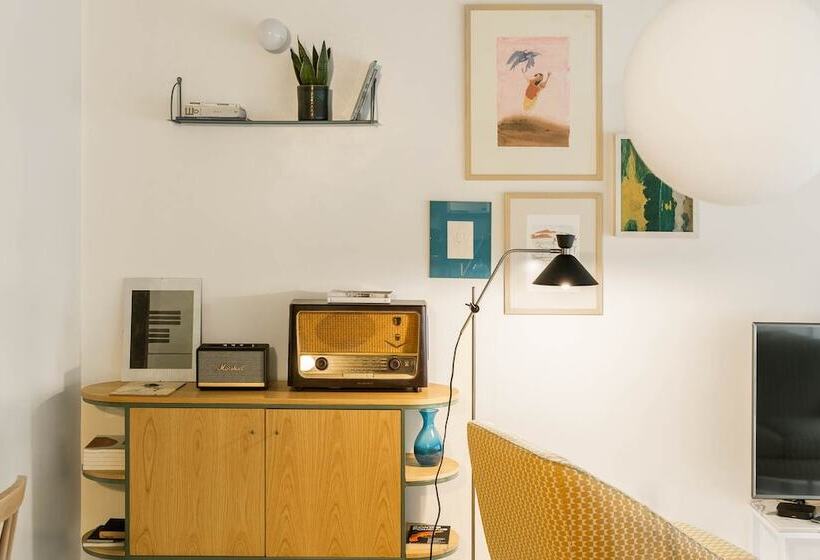 Отель Covelo The Original Rooms And Suites