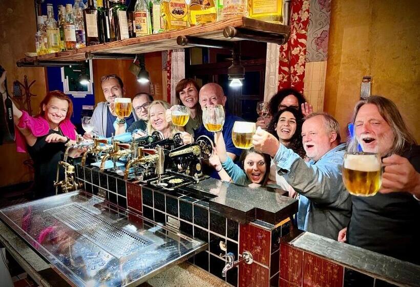 בית מלון כפרי Haraburdi® Recyclart