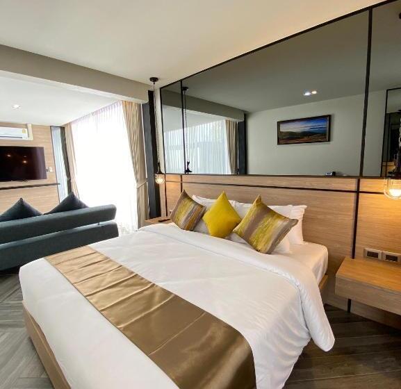 فندق The Gold Living Life