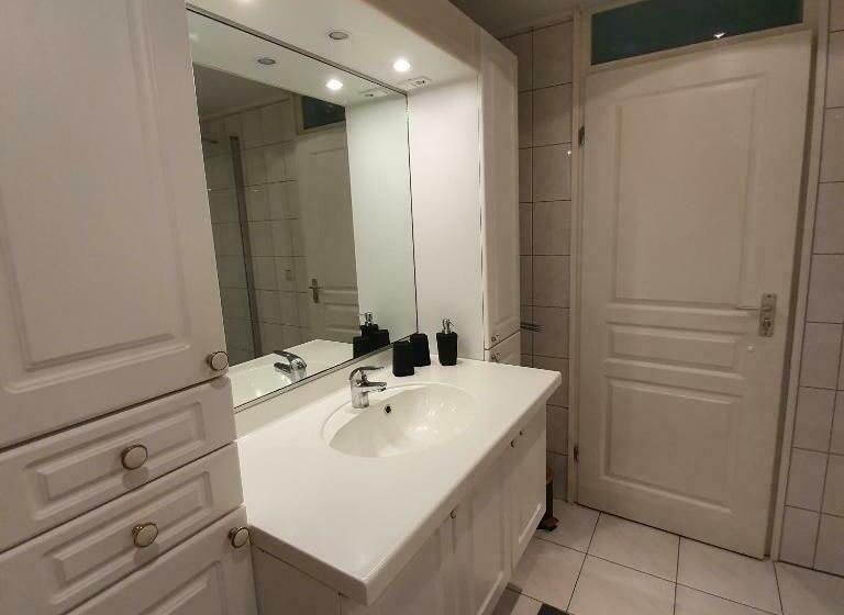 Luxe B&b Vroelen Noorbeek