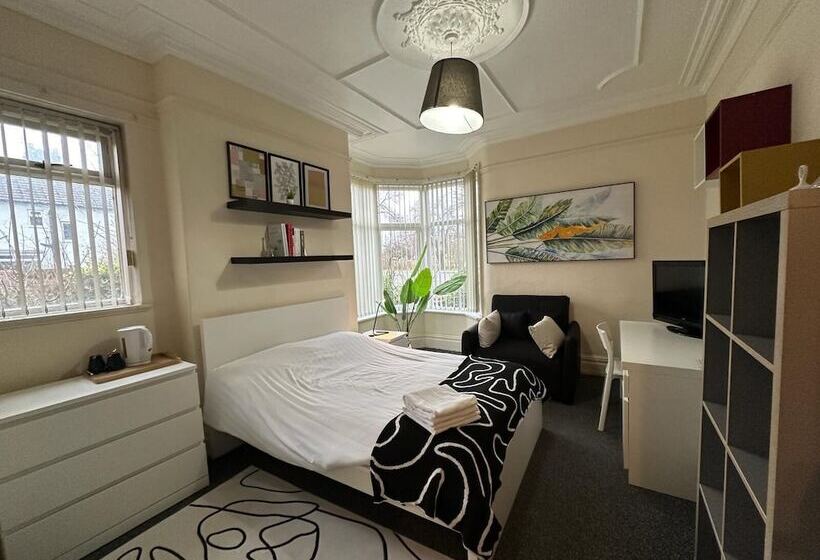 פנסיון Abbeyfield Guesthouse