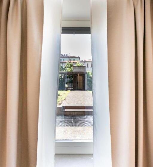 پانسیون Alpencity Suites