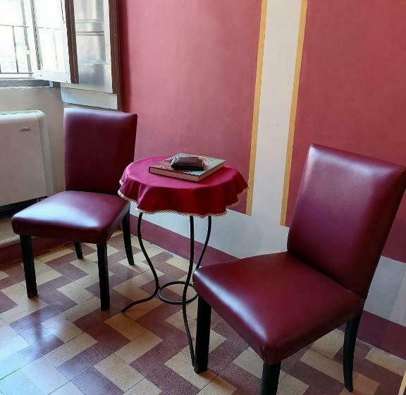 بنسيون Palazzo Valenti   Camere In Palazzo Rinascimentale