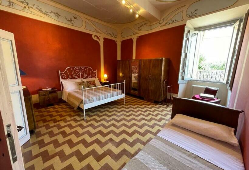 بنسيون Palazzo Valenti   Camere In Palazzo Rinascimentale