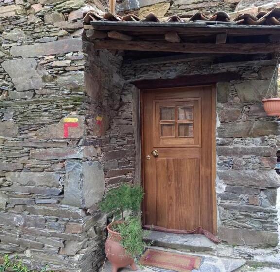 بنسيون Talasnal Casas Da Urze Ter