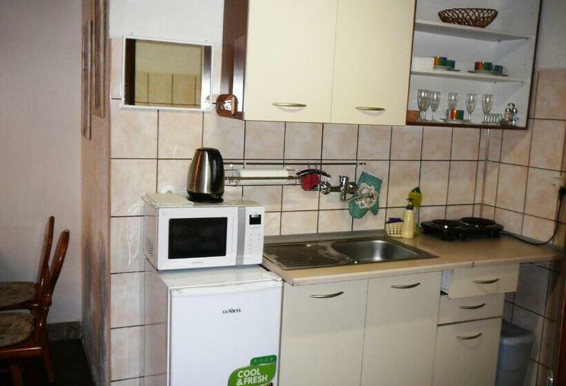 بنسيون Chatka Horec