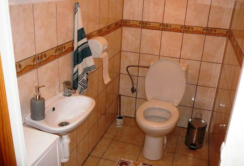 بنسيون Chatka Horec