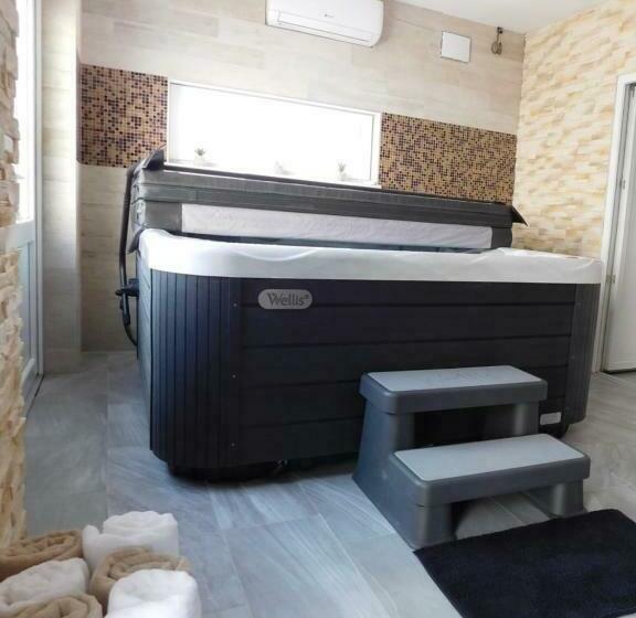 פנסיון Kóbor Vendégház