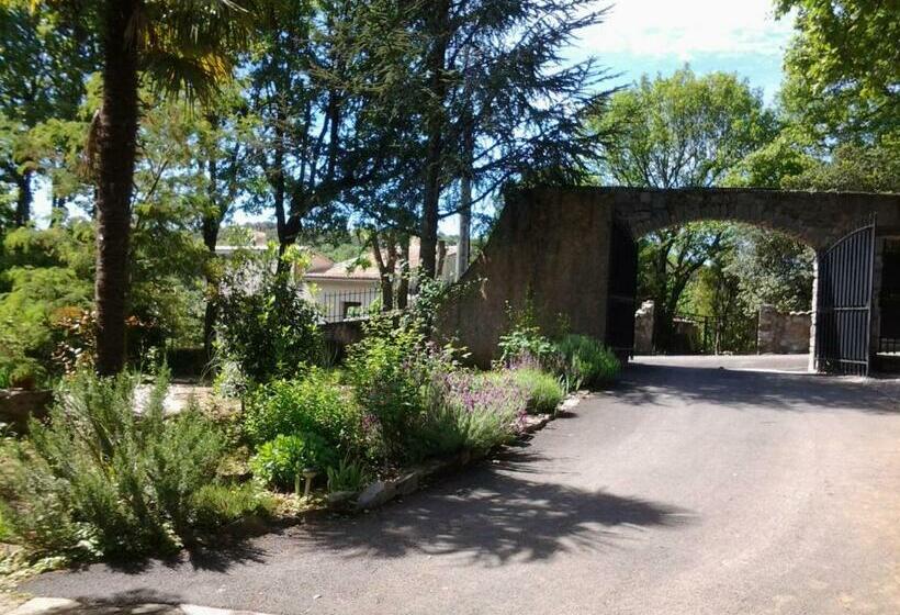 Пансион La Petite Bambouseraie