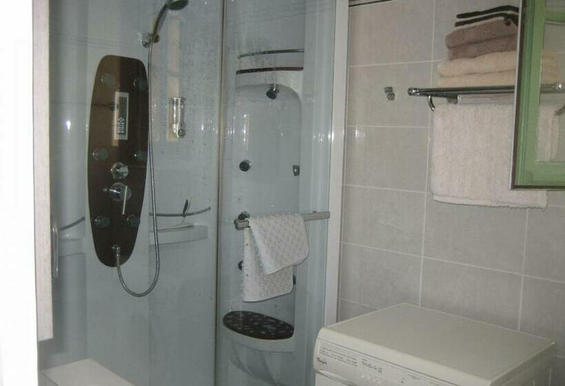 Пансион La Petite Bambouseraie