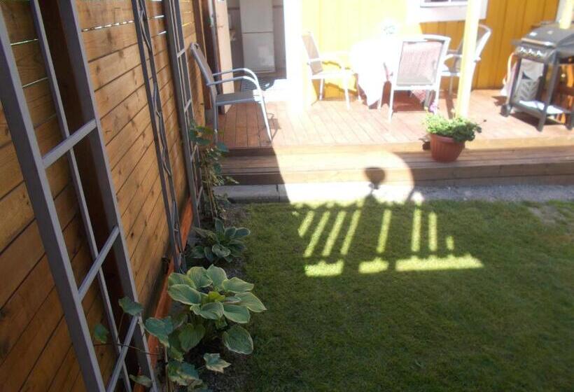 膳宿费 Lilla Stugan, Sjötorp