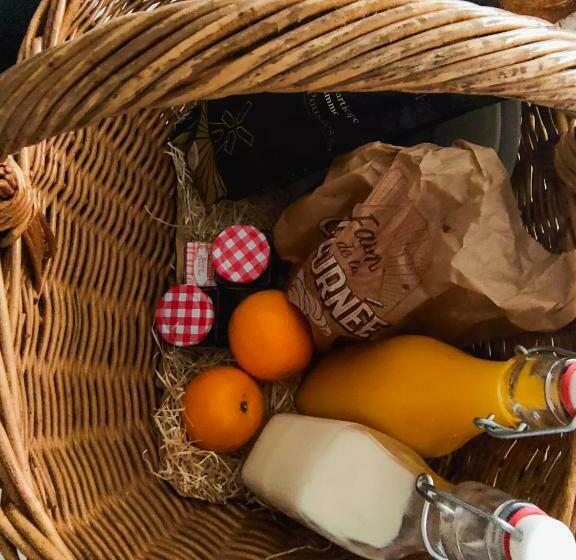 بنسيون émeraude