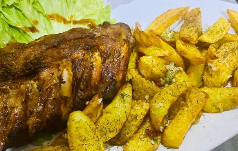 ペンション Perla Muntilor Ponoarele, Padurea De Liliac