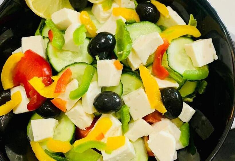 ペンション Perla Muntilor Ponoarele, Padurea De Liliac