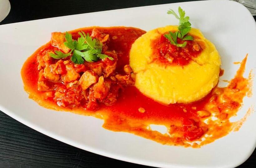 ペンション Perla Muntilor Ponoarele, Padurea De Liliac